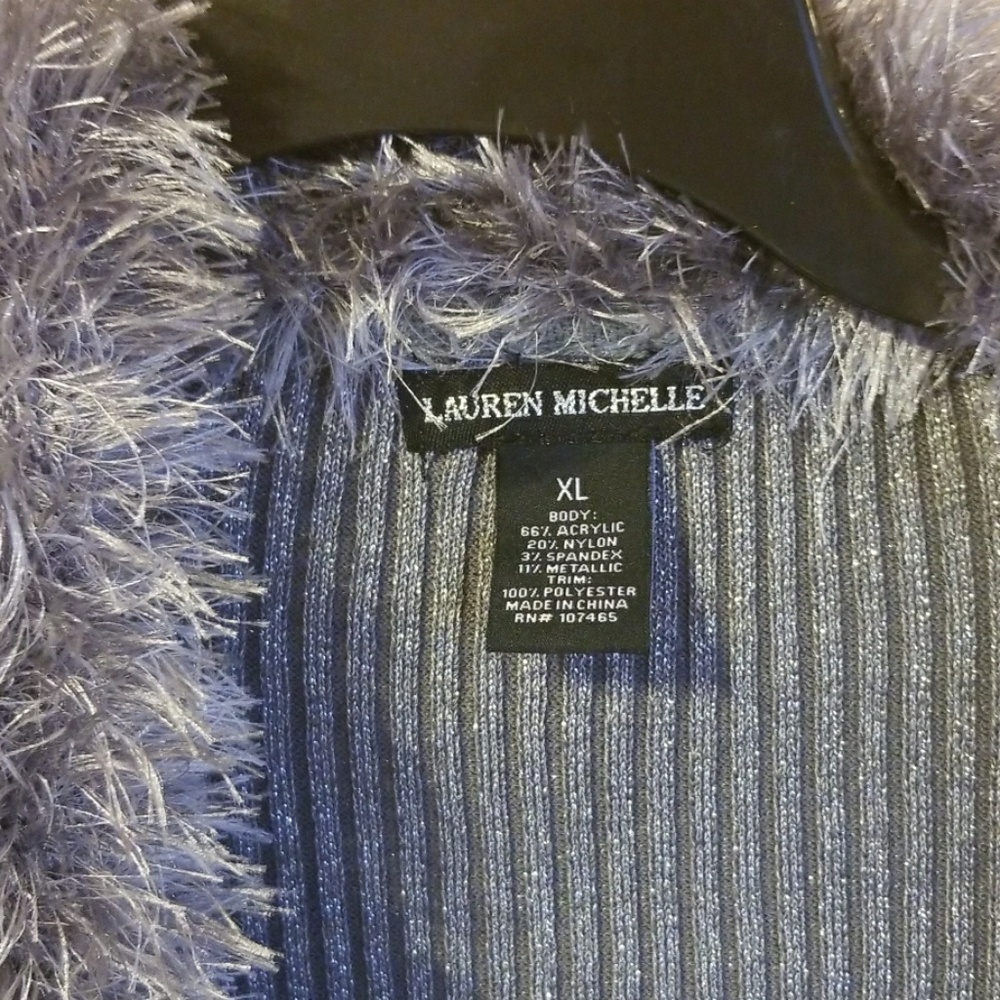 Sweater - Picture 2 of 4